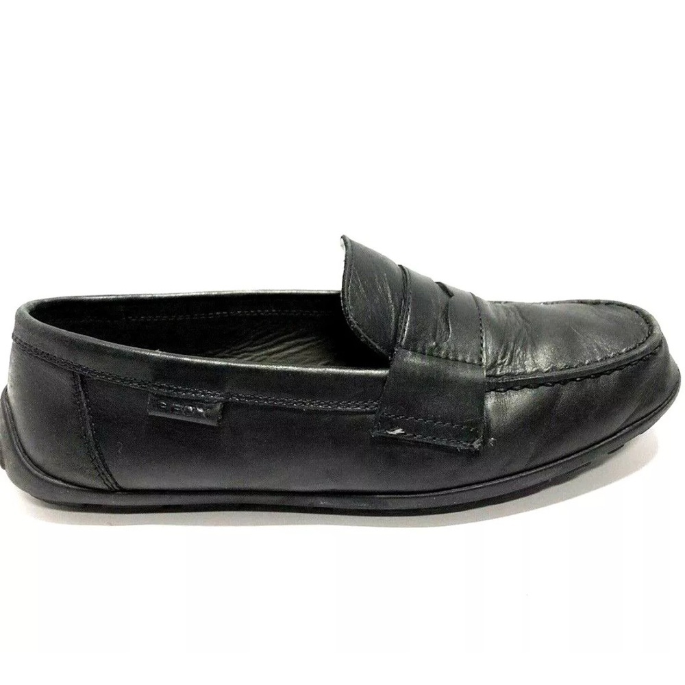 Geox Big Kids’ J New Fast, Black Slip-On Shoes, Boys’ Size 6.5M